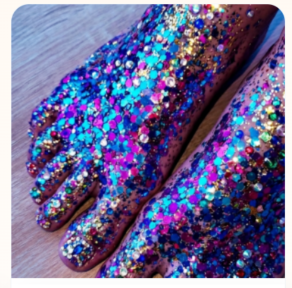 Custom feet content request example